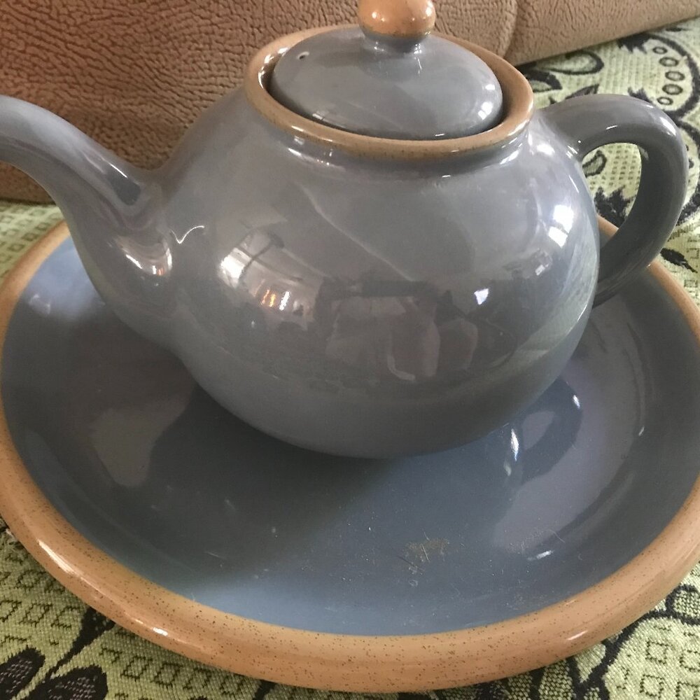 Teapot & Lid Ventura Blue by FRANCISCAN ONLY